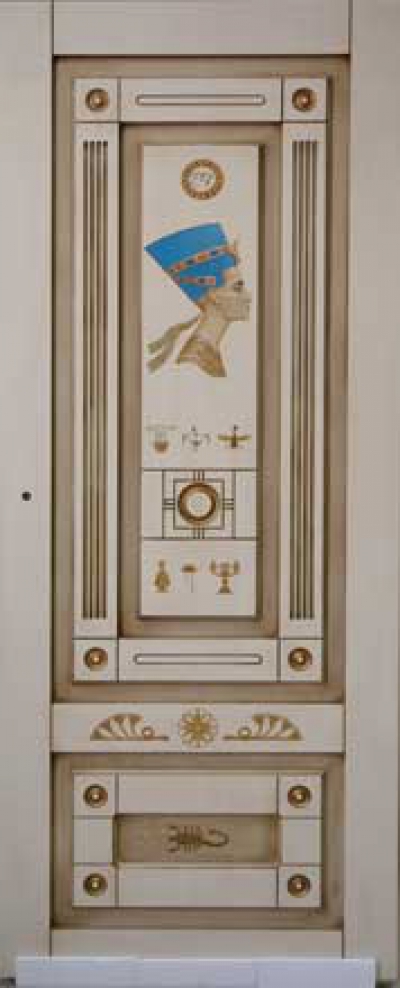 Двери Нифертити